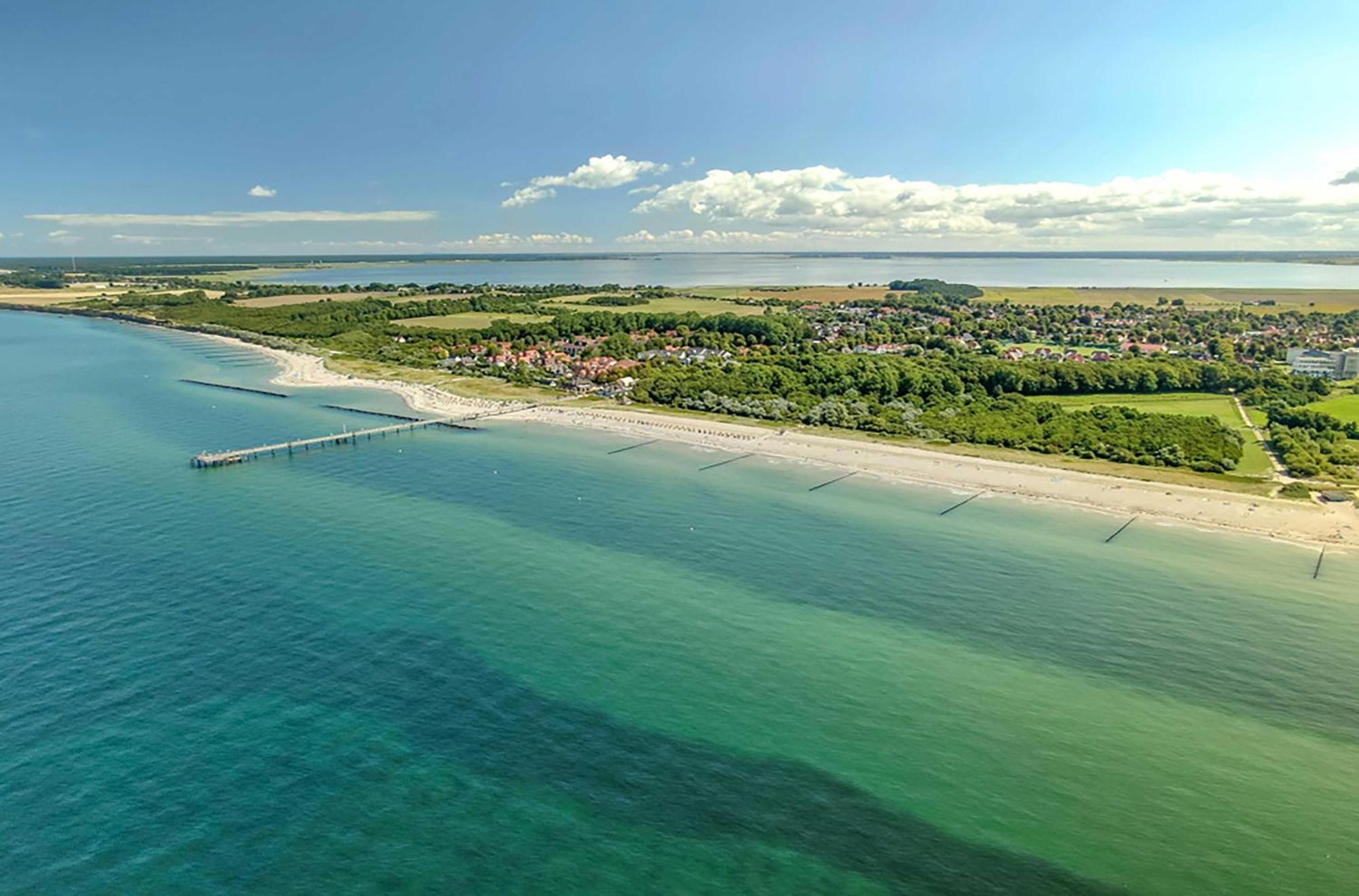 Waterkant In Der Seefahrtschule Wustrow  Esterno foto